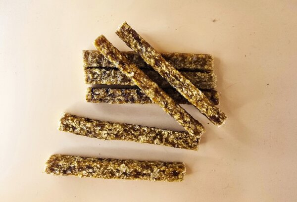 NaHuKa Natur Leckerli - Fleischriegel Pferdefleisch 200g - getrocknet